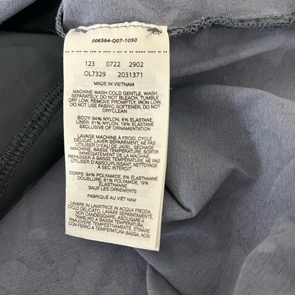 Mountain Hardwear Dynma Dress - Picture 6 of 8